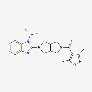 2-[5-(3,5-dimethyl-1,2-oxazole-4-carbonyl)-octahydropyrrolo[3,4-c]pyrrol-2-yl]-1-(propan-2-yl)-1H-1,3-benzodiazole