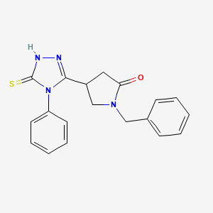 molecular formula C19H18N4OS B6456328 1-苄基-4-(4-苯基-5-硫代亚基-4,5-二氢-1H-1,2,4-三唑-3-基)吡咯烷-2-酮 CAS No. 2548988-68-5