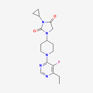 molecular formula C17H22FN5O2 B6456568 3-cyclopropyl-1-[1-(6-ethyl-5-fluoropyrimidin-4-yl)piperidin-4-yl]imidazolidine-2,4-dione CAS No. 2549041-90-7