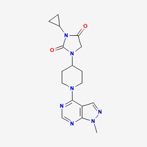 molecular formula C17H21N7O2 B6457171 3-cyclopropyl-1-(1-{1-methyl-1H-pyrazolo[3,4-d]pyrimidin-4-yl}piperidin-4-yl)imidazolidine-2,4-dione CAS No. 2549040-48-2