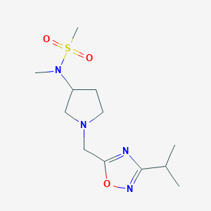 molecular formula C12H22N4O3S B6457624 N-methyl-N-(1-{[3-(propan-2-yl)-1,2,4-oxadiazol-5-yl]methyl}pyrrolidin-3-yl)methanesulfonamide CAS No. 2549033-57-8