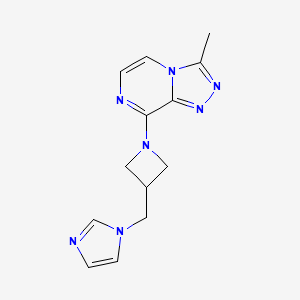 molecular formula C13H15N7 B6457666 1-[(1-{3-methyl-[1,2,4]triazolo[4,3-a]pyrazin-8-yl}azetidin-3-yl)methyl]-1H-imidazole CAS No. 2548983-75-9
