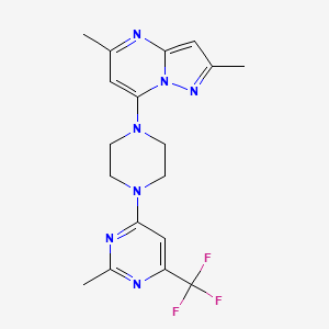 molecular formula C18H20F3N7 B6457902 4-(4-{2,5-dimethylpyrazolo[1,5-a]pyrimidin-7-yl}piperazin-1-yl)-2-methyl-6-(trifluoromethyl)pyrimidine CAS No. 2549043-65-2