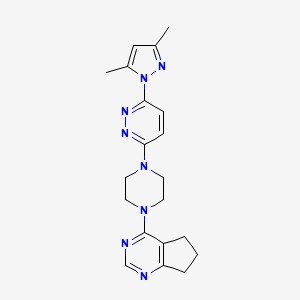 3-(4-{5H,6H,7H-cyclopenta[d]pyrimidin-4-yl}piperazin-1-yl)-6-(3,5-dimethyl-1H-pyrazol-1-yl)pyridazine