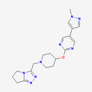 molecular formula C19H24N8O B6459294 5-(1-methyl-1H-pyrazol-4-yl)-2-{[1-({5H,6H,7H-pyrrolo[2,1-c][1,2,4]triazol-3-yl}methyl)piperidin-4-yl]oxy}pyrimidine CAS No. 2549012-82-8