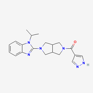 molecular formula C20H24N6O B6461433 1-(propan-2-yl)-2-[5-(1H-pyrazole-4-carbonyl)-octahydropyrrolo[3,4-c]pyrrol-2-yl]-1H-1,3-benzodiazole CAS No. 2549050-42-0