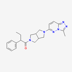 molecular formula C22H26N6O B6461621 1-(5-{3-methyl-[1,2,4]triazolo[4,3-b]pyridazin-6-yl}-octahydropyrrolo[3,4-c]pyrrol-2-yl)-2-phenylbutan-1-one CAS No. 2548996-62-7