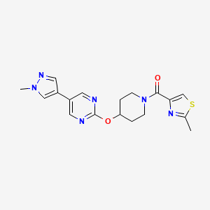 molecular formula C18H20N6O2S B6462846 2-{[1-(2-methyl-1,3-thiazole-4-carbonyl)piperidin-4-yl]oxy}-5-(1-methyl-1H-pyrazol-4-yl)pyrimidine CAS No. 2548980-27-2