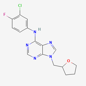 molecular formula C16H15ClFN5O B6467835 N-(3-chloro-4-fluorophenyl)-9-[(oxolan-2-yl)methyl]-9H-purin-6-amine CAS No. 2640880-81-3