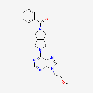 molecular formula C21H24N6O2 B6468619 6-{5-benzoyl-octahydropyrrolo[3,4-c]pyrrol-2-yl}-9-(2-methoxyethyl)-9H-purine CAS No. 2640846-97-3