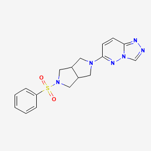 molecular formula C17H18N6O2S B6468775 2-(benzenesulfonyl)-5-{[1,2,4]triazolo[4,3-b]pyridazin-6-yl}-octahydropyrrolo[3,4-c]pyrrole CAS No. 2640874-55-9