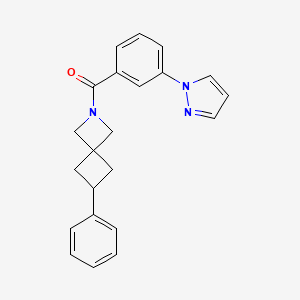 molecular formula C22H21N3O B6477359 6-phenyl-2-[3-(1H-pyrazol-1-yl)benzoyl]-2-azaspiro[3.3]heptane CAS No. 2640969-38-4