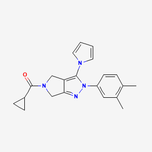 molecular formula C21H22N4O B6486850 1-[5-cyclopropanecarbonyl-2-(3,4-dimethylphenyl)-2H,4H,5H,6H-pyrrolo[3,4-c]pyrazol-3-yl]-1H-pyrrole CAS No. 1286705-52-9