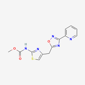 molecular formula C13H11N5O3S B6495483 methyl N-(4-{[3-(pyridin-2-yl)-1,2,4-oxadiazol-5-yl]methyl}-1,3-thiazol-2-yl)carbamate CAS No. 1351598-27-0