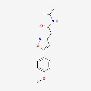 molecular formula C15H18N2O3 B6498371 2-[5-(4-methoxyphenyl)-1,2-oxazol-3-yl]-N-(propan-2-yl)acetamide CAS No. 952987-03-0