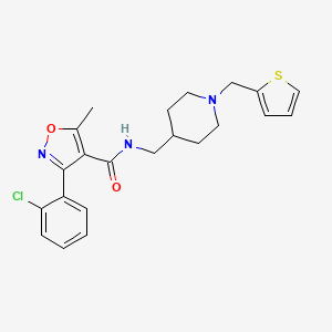 molecular formula C22H24ClN3O2S B6499743 3-(2-chlorophenyl)-5-methyl-N-({1-[(thiophen-2-yl)methyl]piperidin-4-yl}methyl)-1,2-oxazole-4-carboxamide CAS No. 953916-90-0