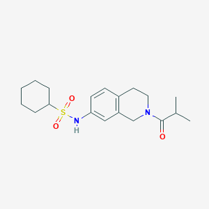 molecular formula C19H28N2O3S B6501452 N-[2-(2-methylpropanoyl)-1,2,3,4-tetrahydroisoquinolin-7-yl]cyclohexanesulfonamide CAS No. 955648-95-0