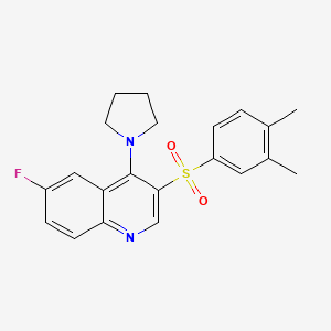 molecular formula C21H21FN2O2S B6507354 3-(3,4-dimethylbenzenesulfonyl)-6-fluoro-4-(pyrrolidin-1-yl)quinoline CAS No. 899760-16-8