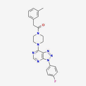 1-{4-[3-(4-fluorophenyl)-3H-[1,2,3]triazolo[4,5-d]pyrimidin-7-yl]piperazin-1-yl}-2-(3-methylphenyl)ethan-1-one