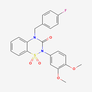 molecular formula C22H19FN2O5S B6522288 2-(3,4-dimethoxyphenyl)-4-[(4-fluorophenyl)methyl]-3,4-dihydro-2H-1lambda6,2,4-benzothiadiazine-1,1,3-trione CAS No. 951485-90-8