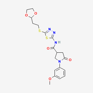N-(5-{[2-(1,3-dioxolan-2-yl)ethyl]sulfanyl}-1,3,4-thiadiazol-2-yl)-1-(3-methoxyphenyl)-5-oxopyrrolidine-3-carboxamide