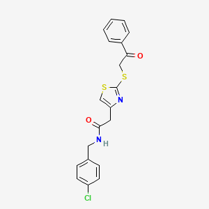 molecular formula C20H17ClN2O2S2 B6530025 N-[(4-chlorophenyl)methyl]-2-{2-[(2-oxo-2-phenylethyl)sulfanyl]-1,3-thiazol-4-yl}acetamide CAS No. 946241-48-1