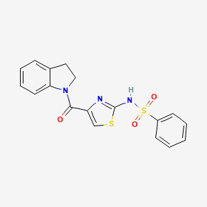 molecular formula C18H15N3O3S2 B6531184 N-[4-(2,3-dihydro-1H-indole-1-carbonyl)-1,3-thiazol-2-yl]benzenesulfonamide CAS No. 1021212-92-9