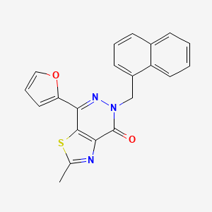 molecular formula C21H15N3O2S B6532461 7-(furan-2-yl)-2-methyl-5-[(naphthalen-1-yl)methyl]-4H,5H-[1,3]thiazolo[4,5-d]pyridazin-4-one CAS No. 946265-62-9