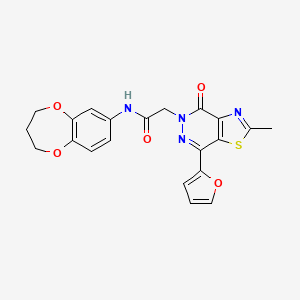 molecular formula C21H18N4O5S B6532492 N-(3,4-dihydro-2H-1,5-benzodioxepin-7-yl)-2-[7-(furan-2-yl)-2-methyl-4-oxo-4H,5H-[1,3]thiazolo[4,5-d]pyridazin-5-yl]acetamide CAS No. 946342-18-3