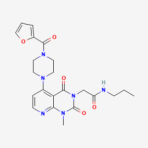 molecular formula C22H26N6O5 B6532755 2-{5-[4-(furan-2-carbonyl)piperazin-1-yl]-1-methyl-2,4-dioxo-1H,2H,3H,4H-pyrido[2,3-d]pyrimidin-3-yl}-N-propylacetamide CAS No. 946268-01-5