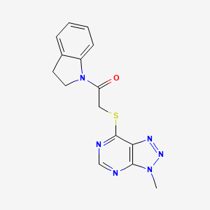 molecular formula C15H14N6OS B6533451 1-(2,3-dihydro-1H-indol-1-yl)-2-({3-methyl-3H-[1,2,3]triazolo[4,5-d]pyrimidin-7-yl}sulfanyl)ethan-1-one CAS No. 1070807-35-0