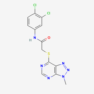 molecular formula C13H10Cl2N6OS B6533490 N-(3,4-dichlorophenyl)-2-({3-methyl-3H-[1,2,3]triazolo[4,5-d]pyrimidin-7-yl}sulfanyl)acetamide CAS No. 1058433-58-1