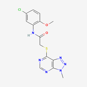 molecular formula C14H13ClN6O2S B6533505 N-(5-chloro-2-methoxyphenyl)-2-({3-methyl-3H-[1,2,3]triazolo[4,5-d]pyrimidin-7-yl}sulfanyl)acetamide CAS No. 1060185-55-8
