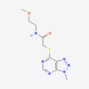 molecular formula C10H14N6O2S B6533539 N-(2-methoxyethyl)-2-({3-methyl-3H-[1,2,3]triazolo[4,5-d]pyrimidin-7-yl}sulfanyl)acetamide CAS No. 1058495-75-2