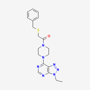 molecular formula C19H23N7OS B6533970 2-(benzylsulfanyl)-1-(4-{3-ethyl-3H-[1,2,3]triazolo[4,5-d]pyrimidin-7-yl}piperazin-1-yl)ethan-1-one CAS No. 1058386-56-3
