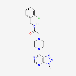 molecular formula C18H21ClN8O B6534067 N-[(2-chlorophenyl)methyl]-2-(4-{3-methyl-3H-[1,2,3]triazolo[4,5-d]pyrimidin-7-yl}piperazin-1-yl)acetamide CAS No. 1070861-78-7