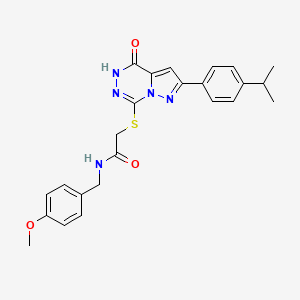 N-[(4-methoxyphenyl)methyl]-2-({4-oxo-2-[4-(propan-2-yl)phenyl]-4H,5H-pyrazolo[1,5-d][1,2,4]triazin-7-yl}sulfanyl)acetamide