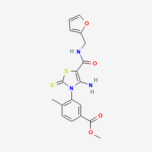 molecular formula C18H17N3O4S2 B6566863 methyl 3-(4-amino-5-{[(furan-2-yl)methyl]carbamoyl}-2-sulfanylidene-2,3-dihydro-1,3-thiazol-3-yl)-4-methylbenzoate CAS No. 1021220-50-7