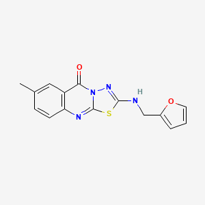 molecular formula C15H12N4O2S B6566918 2-{[(furan-2-yl)methyl]amino}-7-methyl-5H-[1,3,4]thiadiazolo[2,3-b]quinazolin-5-one CAS No. 1021214-17-4