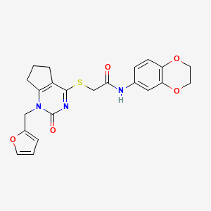 molecular formula C22H21N3O5S B6568490 N-(2,3-dihydro-1,4-benzodioxin-6-yl)-2-({1-[(furan-2-yl)methyl]-2-oxo-1H,2H,5H,6H,7H-cyclopenta[d]pyrimidin-4-yl}sulfanyl)acetamide CAS No. 933231-36-8