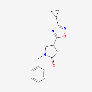 molecular formula C16H17N3O2 B6578851 1-benzyl-4-(3-cyclopropyl-1,2,4-oxadiazol-5-yl)pyrrolidin-2-one CAS No. 1172521-83-3