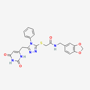N-[(2H-1,3-benzodioxol-5-yl)methyl]-2-({5-[(2,6-dioxo-1,2,3,6-tetrahydropyrimidin-4-yl)methyl]-4-phenyl-4H-1,2,4-triazol-3-yl}sulfanyl)acetamide