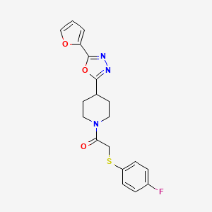 molecular formula C19H18FN3O3S B6581916 2-[(4-fluorophenyl)sulfanyl]-1-{4-[5-(furan-2-yl)-1,3,4-oxadiazol-2-yl]piperidin-1-yl}ethan-1-one CAS No. 1209794-22-8