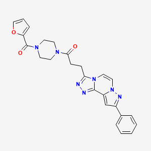 1-[4-(furan-2-carbonyl)piperazin-1-yl]-3-{11-phenyl-3,4,6,9,10-pentaazatricyclo[7.3.0.0^{2,6}]dodeca-1(12),2,4,7,10-pentaen-5-yl}propan-1-one