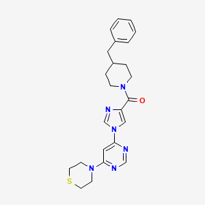 molecular formula C24H28N6OS B6585577 4-{6-[4-(4-benzylpiperidine-1-carbonyl)-1H-imidazol-1-yl]pyrimidin-4-yl}thiomorpholine CAS No. 1251595-71-7