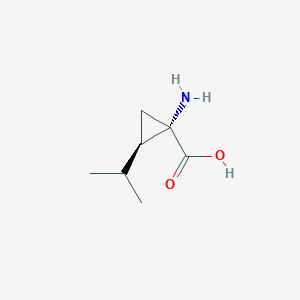 molecular formula C7H13NO2 B065984 (1S,2R)-1-Amino-2-(propan-2-yl)cyclopropane-1-carboxylic acid CAS No. 162679-91-6
