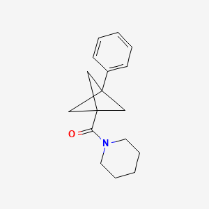 1-{3-phenylbicyclo[1.1.1]pentane-1-carbonyl}piperidine