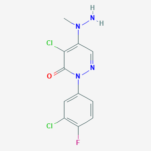 molecular formula C11H9Cl2FN4O B066090 5-[氨基(甲基)氨基]-4-氯-2-(3-氯-4-氟苯基)嘧啶并嘧啶-3-酮 CAS No. 175135-72-5