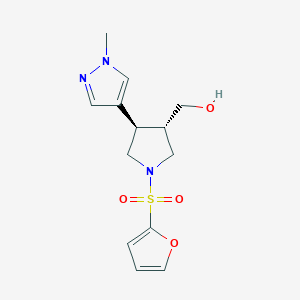 molecular formula C13H17N3O4S B6623325 [(3S,4R)-1-(furan-2-ylsulfonyl)-4-(1-methylpyrazol-4-yl)pyrrolidin-3-yl]methanol 