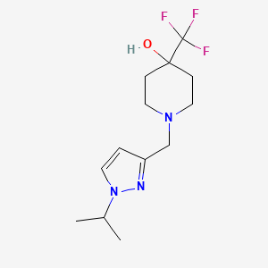 molecular formula C13H20F3N3O B6624141 1-[(1-Propan-2-ylpyrazol-3-yl)methyl]-4-(trifluoromethyl)piperidin-4-ol 